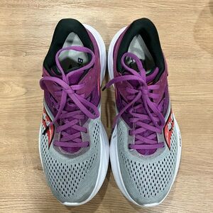Saucony Purple and Gray Ride 16 Athletic Shoes Wide Width